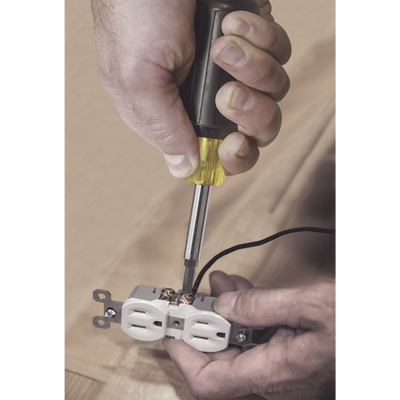 Desarmador Multipunta, 11 en 1, con Puntas Phillips, Ranuradas, Cuadradas y Torx. KLEIN TOOLS - Vista 5