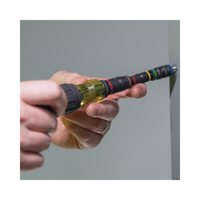 Dados de Impacto Girados 7 en 1 con mango KLEIN TOOLS - Vista 4