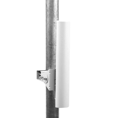 Antena sectorial para radio estaciones base airMAX de 90 grados de cobertura horizontal, 5 GHz (4.90-5.85 GHz) de 17 dBi U...
