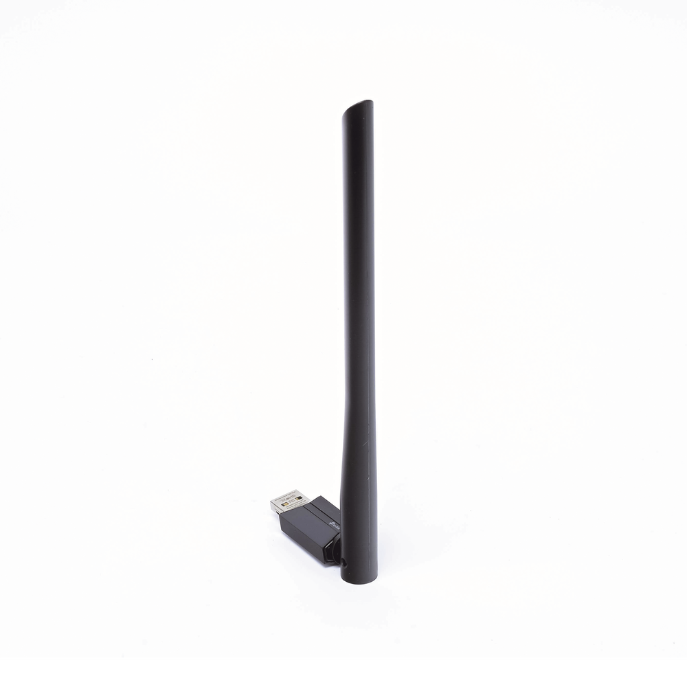Adaptador USB Wi-Fi / Dual Band AC600 / 200 Mbps 2.4 GHz + 433 Mbps 5 GHz / Antena 5 dBi / USB 2.0 | SIERRA STORE