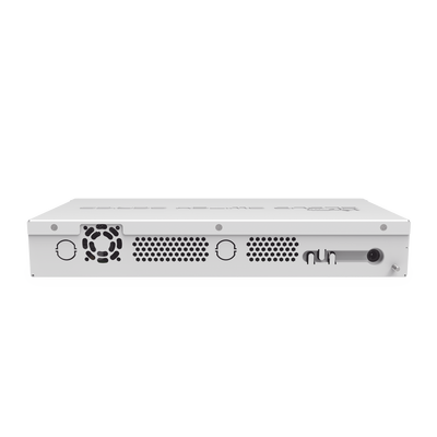 Switch Sistema Operativo Dual 24 Puertos Gigabit Ethernet y 2 Puertos SFP+, Para Escritorio MIKROTIK - Vista 2
