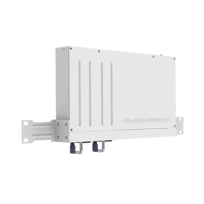 Cloud Router Switch 504-4XQ-IN MIKROTIK - Vista 6