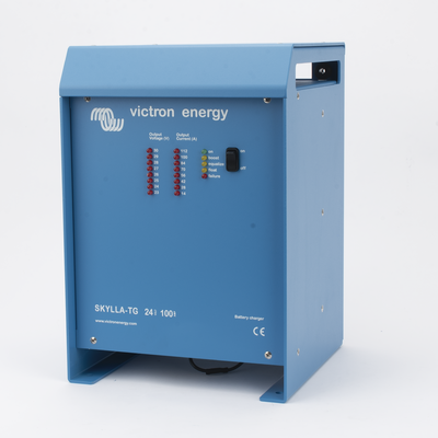 Skylla-TG 24/100 / Cargador de Baterías para Ambientes Marinos 24 V, 100 A / Bancos de 500 a 1000 Ah | SIERRA STORE VICTRON E