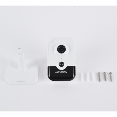 Cubo IP 4 Megapixel / Serie PRO / Lente 2.8 mm / 10 mts IR EXIR / PoE / Sensor PIR / H.265+ / Interior / Audio de Dos Vías...