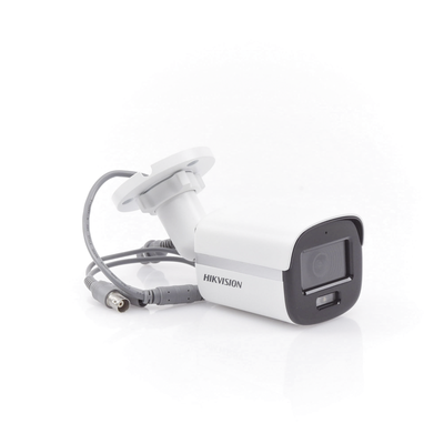 [ColorVu] Bala TURBOHD 2 Megapixel (1080p) / Imagen a Color 24/7 / Lente 2.8 mm / METAL / Luz Blanca 20 mts / Exterior IP6...