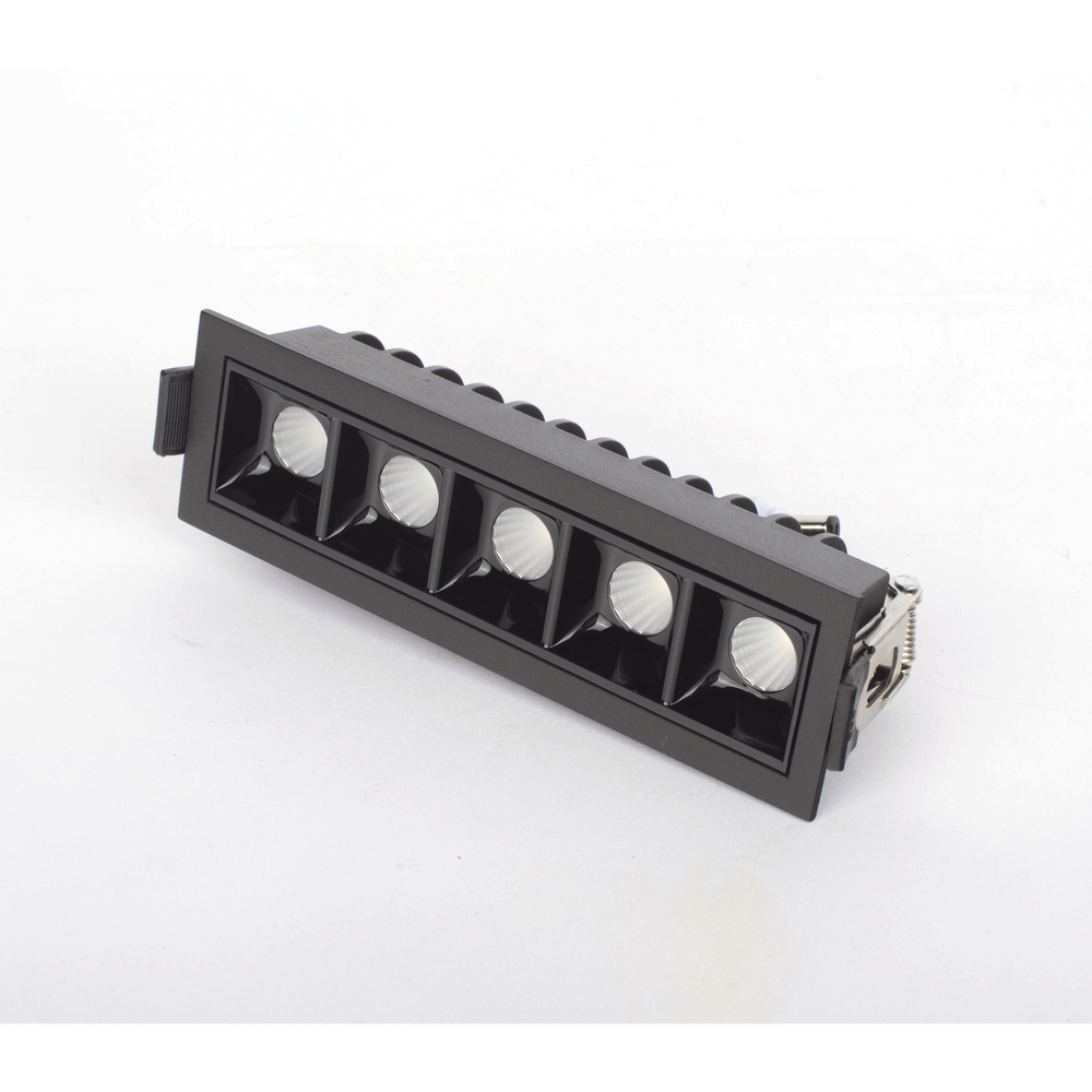 EPCOM INDUSTRIAL EPIDL10W - Reflector LED Lineal Empotrable / Luz Fría 6000 K / 10 W / 750 lúmenes / Haz 45° / IP20 / Vida útil 50000 | SIERRA STORE