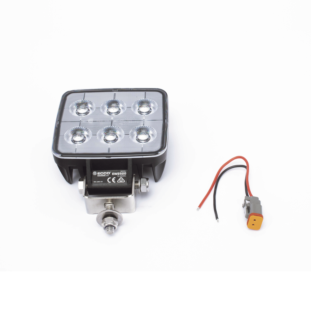 Luz de trabajo LED / 12-24 Vcc / 2800 lúmenes / IP67 e IP69K / 1.9 x 5.1 x 4.2 pulgadas | SIERRA STORE
