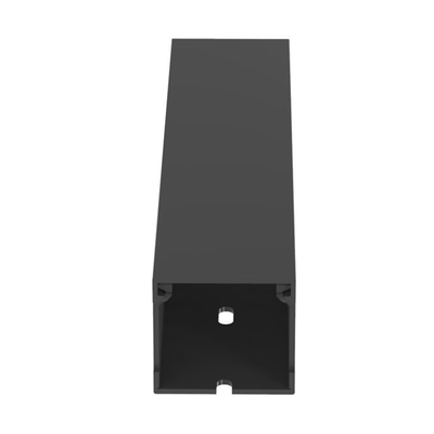 Canaleta Ranurada de PVC con Tapa, Tipo F, 44.5 mm de Ancho, 41.1 mm de Alto y 2 m de Largo, Color Gris PANDUIT - Vista 2