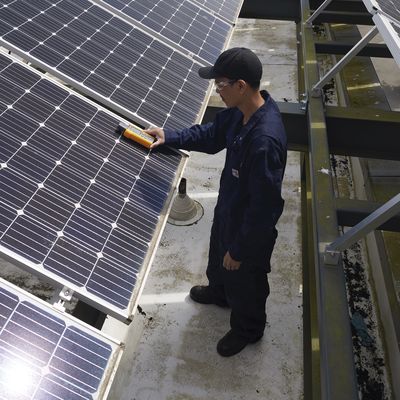 Medidor de Radiación Solar para Instalación, Mantenimiento y Generación de Informes de Paneles Solares o Sistemas Fotovolt...