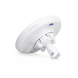 Radio airMAX de alta capacidad, hasta 1 Gbps en 60 GHz con failover en 5 GHz, con antena integrada de 17.2 y 10 dBi respec...