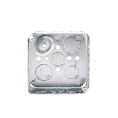 Caja Cuadrada 4 x 4"/ Profundidad 1- 1/2"/ Cuenta con 11 Entradas de 1/2" y 6 de 3/4".. RACO - Vista 4