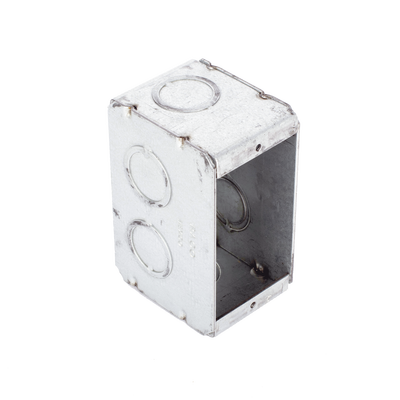 Caja (Chalupa) Multigang de 1 Gang/ Profundidad de 2-1/2 Pulgadas (6.35 cm)/ 8 TKO (1/2 y 3/4). RACO - Vista 5