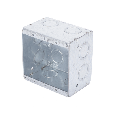 Caja Multigang de 2 Gangs/ Profundidad de 2-1/2 Pulgadas (6.35 cm)/ 12 Entradas de 1/2 - 3/4 Pulgadas (1.27 - 1.91 cm) - RACO