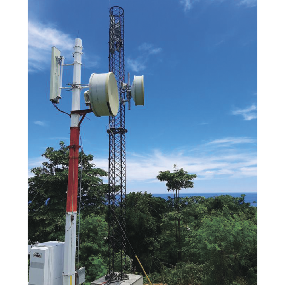 Torre autosoportada / Fibra de carbono / 18.3 m (60 pies) / 90 mph / 5000 lbs / Ultra ligera | SIERRA STORE