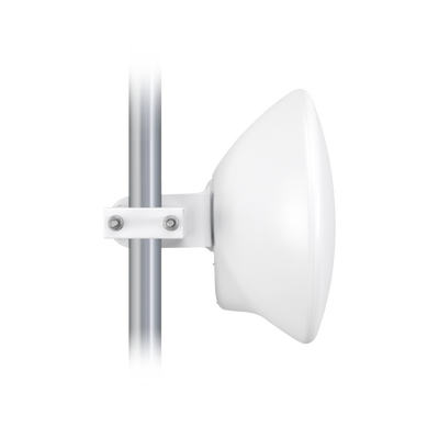 Cliente PtMP LTU™ Pro, 5 GHz (4.8 - 6-2 GHz) con antena integrada de 24 dBi - UBIQUITI