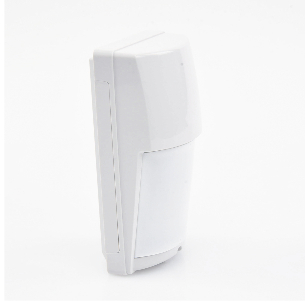 Sensor PIR / Interior-Exterior / Cobertura 12 x 15 m (39.4 x 49.2 ft) / Doble Blindaje Conductivo / Sensor de Luz Día-Noche / Alambrico | SIERRA STORE