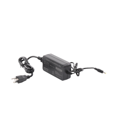 Fuente de poder con Cables de Extensión para Mayor Alcance 12 Vcc / 5 Amperes / Profesional / 0.5 metros a la toma de alim...