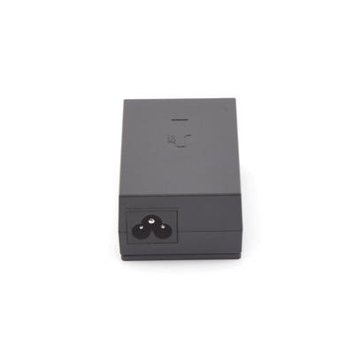Adaptador PoE Ubiquiti de 24 VDC, 1.0 A Puerto Fast Ethernet UBIQUITI - Vista 4