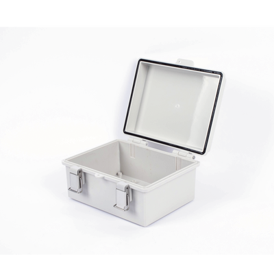 Gabinete de Plástico ABS, Uso en Intemperie IP66 (170 x 220 x 110 mm) Cierre por broche Inoxidable y Permite Cerrado con C...