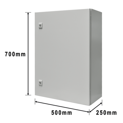 Gabinete de Acero IP66 Uso en Intemperie (500 x 700 x 250 mm) con Placa Trasera Interior Metálica y Compuerta Inferior Ato...