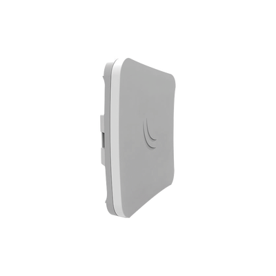 (SXTsq 5 ac) Cliente y PtP en 5GHZ 802.11 a/n/ac con antena de 16 dBi de 23°, Hasta 316 mW de Potencia - MIKROTIK
