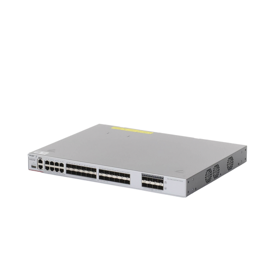 Switch Core Capa 3 / 24 Puertos SFP 100/1000 Mbps / 8 Puertos Combo Gigabit / 8 Puertos SFP+ 10G / 880 Gbps / Gestión Cloud | SIERRA STORE