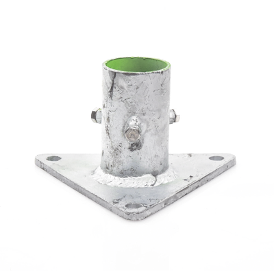 Base Triangular para Mástil de 1" a 2" con Opresores. Galvanizado por Inmersión en Caliente. SYSCOM TOWERS - Vista 2