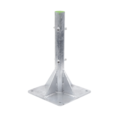 Base para Mástil Hasta 2" con Opresores, Base de 50 x 50 cm y Tubo de 80 cm Ced. 30. Galv. Inmersión. - SYSCOM TOWERS