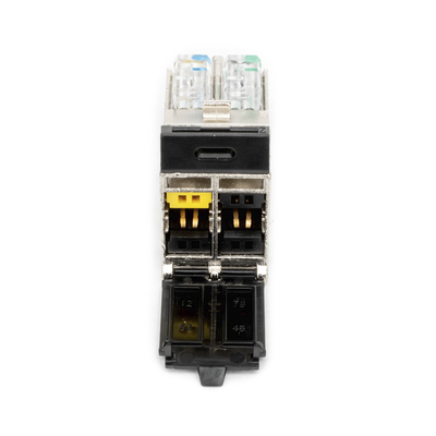 Jack Tera Categoría 7A, con Puerta Protectora, para Aplicaciones de Servicios Compartidos, Color Negro SIEMON - Vista 2