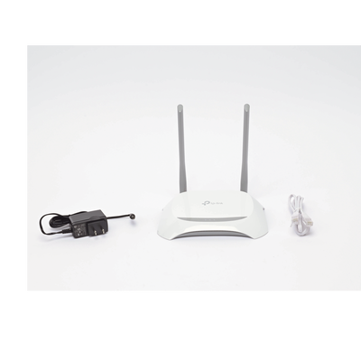 Router Inalámbrico WISP, 2.4 GHz, 300 Mbps, 2 antenas externas omnidireccional 5 dBi, 4 Puertos LAN 10/100 Mbps, 1 Puerto ...