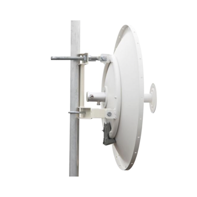 Antena direccional de 2ft, 5.1 a 7.1 GHz, Ganancia 30 dBi, Conectores RP-SMA Hembra, Polarización doble, incluye montaje p...