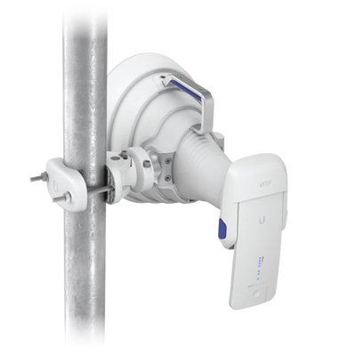 Antena Sectorial 30° tipo Horn para Multipunto, 19.5 dBi. Rango extendido 5.15 - 6.875 GHz. Alto aislamiento al ruido. Com...