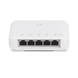Switch UniFi FLEX de 5 puertos para semi-exterior IP55 (1 x PoE de entrada 802.3af/at/bt y 4 puertos PoE de salida 802.3af...