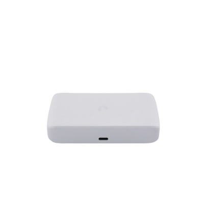 Switch UniFi Administrable Compacto de 5 Puertos 10/100/1000 Mbps, soporta entrada de PoE 802.3af/at UBIQUITI - Vista 6