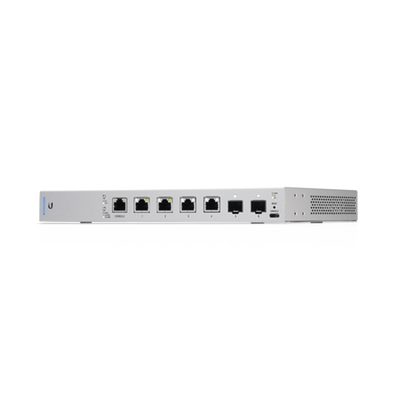 Switch UniFi 7 puertos (1 x consola, 4 x PoE++ 802.3bt y 2 SFP+) UBIQUITI - Vista 4