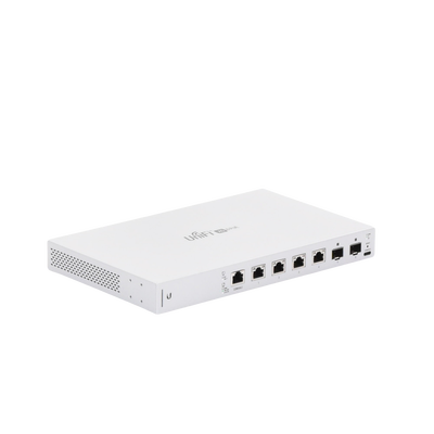 Switch UniFi 7 puertos (1 x consola, 4 x PoE++ 802.3bt y 2 SFP+) UBIQUITI - Vista 8