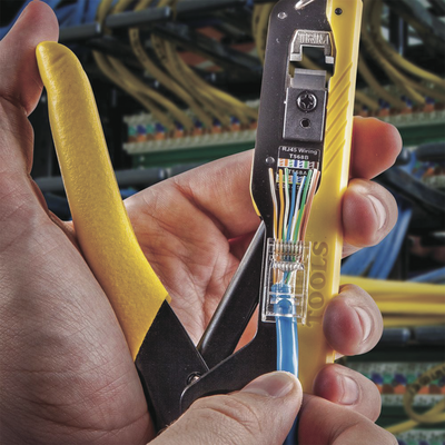 Ponchadora/Pelacables/Cortacables con Matraca para Conectores Pass-Thru RJ45 KLEIN TOOLS - Vista 4