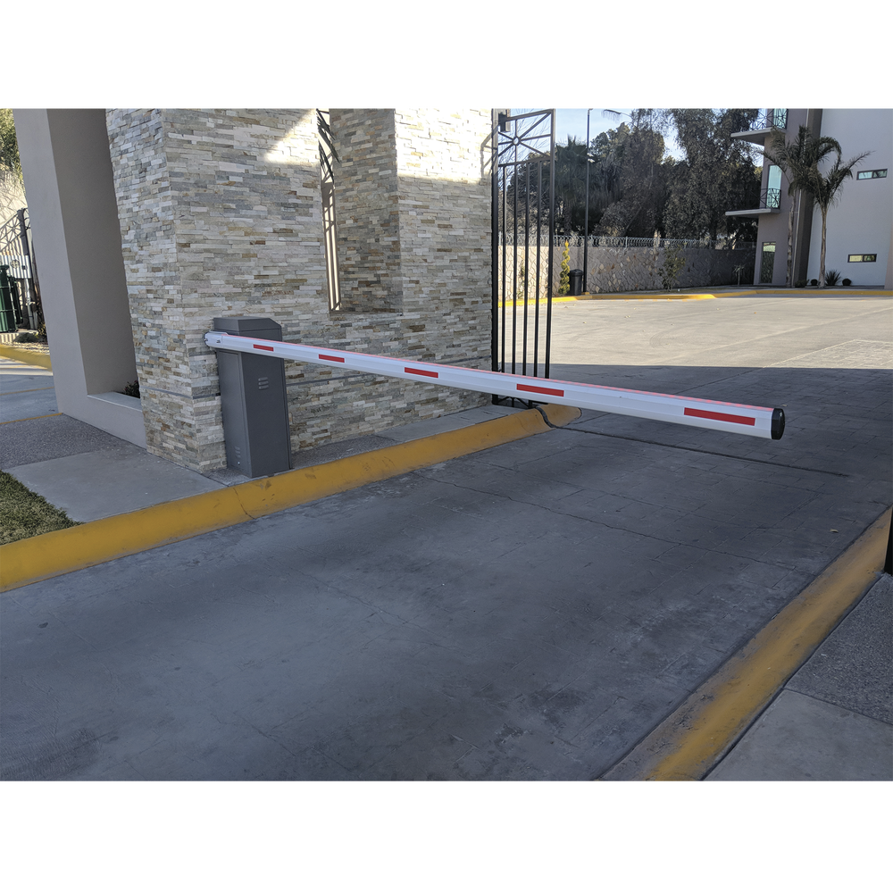 ACCESSPRO XBS-5000-R - Barrera vehicular derecha / Soporta brazo de hasta 5.5 m / Final de carrera ajustable por programación / | SIERRA STORE