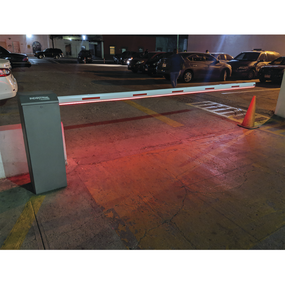 ACCESSPRO XBS-5000-R - Barrera vehicular derecha / Soporta brazo de hasta 5.5 m / Final de carrera ajustable por programación / | SIERRA STORE