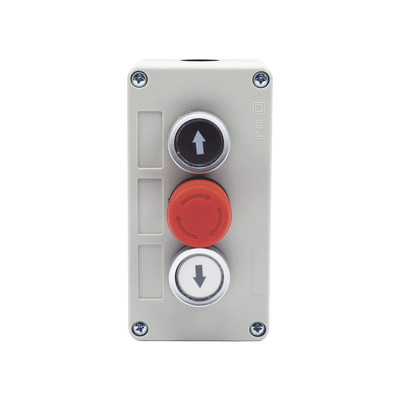 Botonera Triple con Boton de Stop Tipo Enclavado / Para Barreras Vehiculares, Operadores Corredizos y Abatibles. - ACCESSPRO
