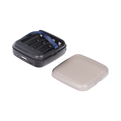 Power bank y Cargador para baterías 2 en 1,  carga individual y/o  simultánea hasta 4 baterías,  (AA y AAA, Ni-MH y Li-Ion...