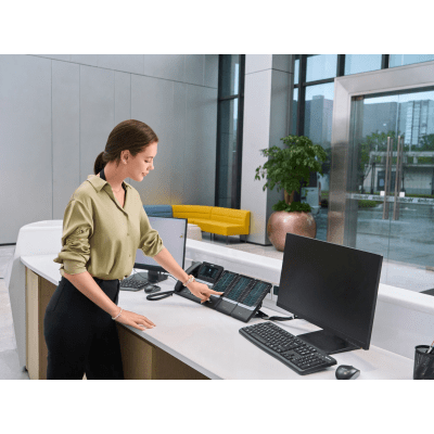 Teléfono IP Empresarial Yealink SIP-T85W Prime Business con Pantalla Ajustable de 5.5 Pulgadas, Audio HD Potenciado por IA y | SIERRA STORE