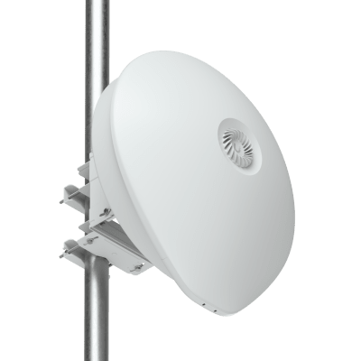 Radio Backhaul UISP Airfiber 60 XR para PTP en 60 Ghz, hasta 5.4 Gbps, radio redundante en 5 Ghz, SFP+ 10G, con GPS y Blue...
