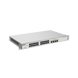 Switch Administrable Capa 3 con 24 puertos Gigabit PoE 802.3af/at + 4 SFP+ para fibra 10Gb, gestión gratuita desde la nube...