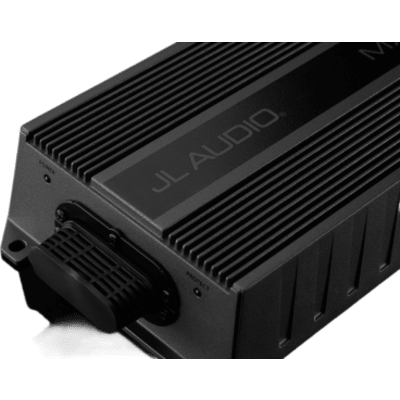 Amplificador Náutico y para Deportes de Motor / 4 Canales / 500 W RMS / Clase D / IPX7 / Filtros Paso Bajo y Paso Alto / | SIERRA STORE