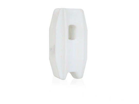 AISLADOR DE ESQUINA PARA POSTE DE 1/2pulg O 3/4pulg COLOR BLANCO PARA CERCAS ELECTRIFICADAS. ALTER ALT-AIS3 VENTA POR PI