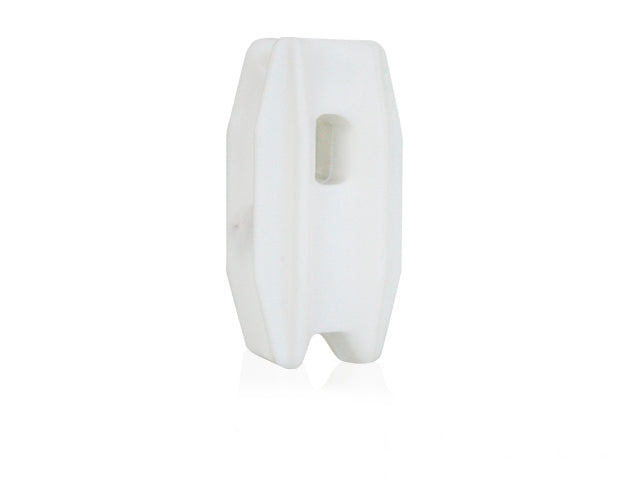 AISLADOR DE ESQUINA PARA POSTE DE 1/2pulg O 3/4pulg COLOR BLANCO PARA CERCAS ELECTRIFICADAS. ALTER ALT-AIS3 VENTA POR PI