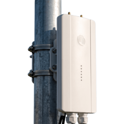 Punto de Acceso / 5 GHz / MU-MIMO 8x8 / Multi-Gbps / Hasta 120 Suscriptores / Antena Sectorial 90° 17 dBi / IP67 / Sincronización TDD | SIERRA STORE