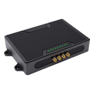 Concentrador UHF / 4 Antenas SMA / Alcance 15 m (49.2 ft) / 902-928 MHz / IP53 / 33 dBm / E/S Digitales | SIERRA STORE