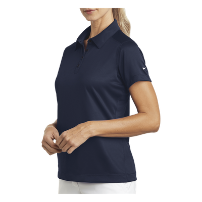 Playera Polo Dri-FIT / 100% Poliéster / Transpirabilidad Avanzada / Cuello Tejido Propio / Botones Perlados / Swoosh Bordado | SIERRA STORE
